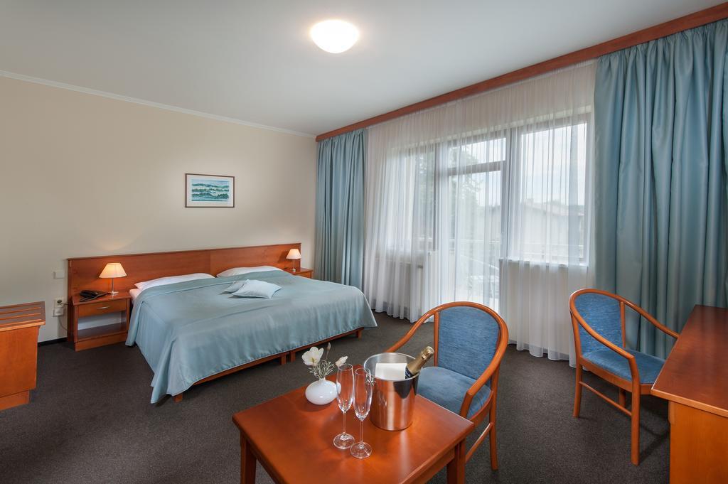 April Hotel Panorama Rychnov nad Kněžnou Kültér fotó