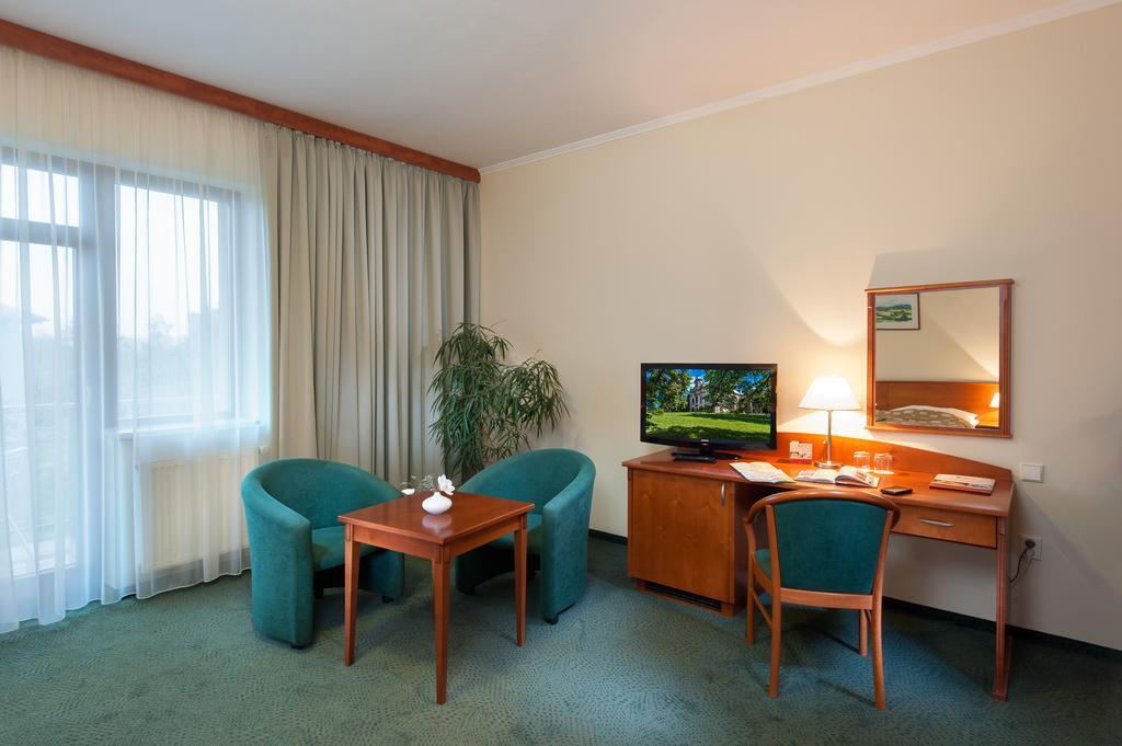April Hotel Panorama Rychnov nad Kněžnou Kültér fotó
