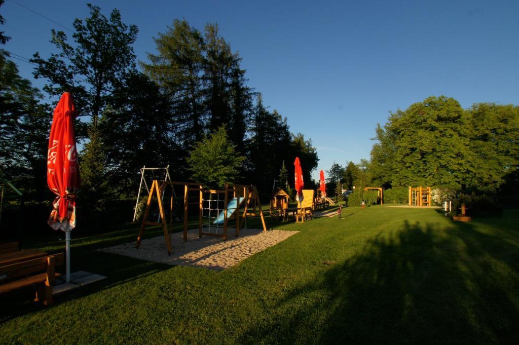 April Hotel Panorama Rychnov nad Kněžnou Kültér fotó