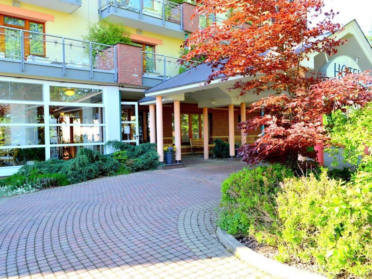 April Hotel Panorama Rychnov nad Kněžnou Kültér fotó